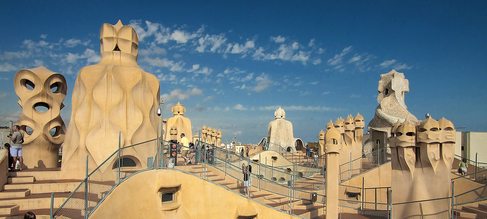 modernist-architecture-route-through-barcelona-la-pedrera